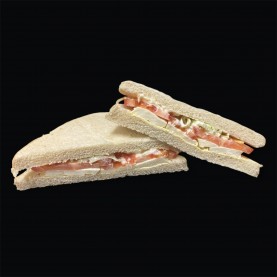 Sendvič rajče mozarella